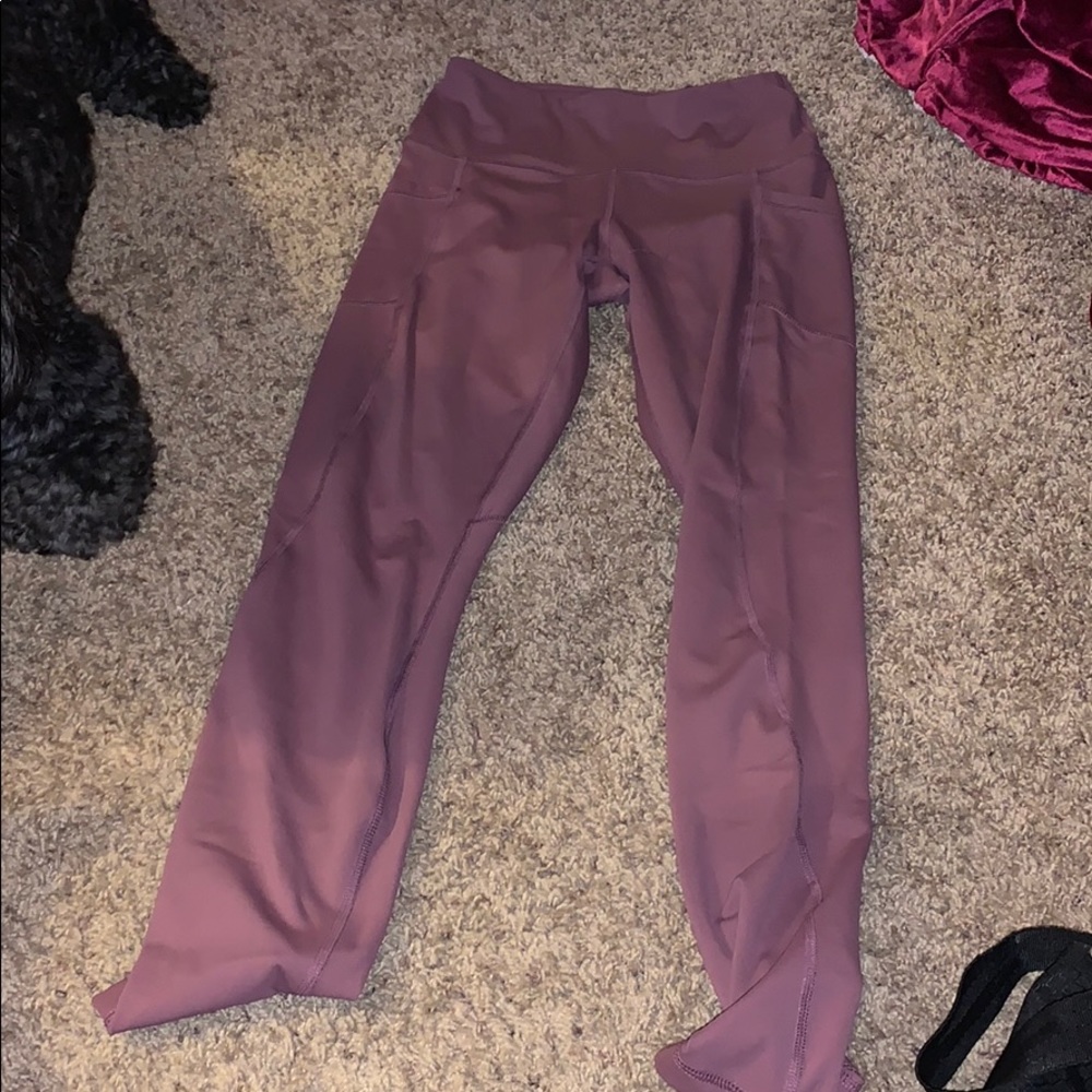 Women leggings. Never worn. Size: S